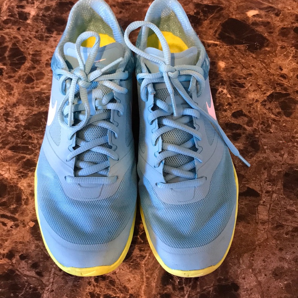 Nike shoes